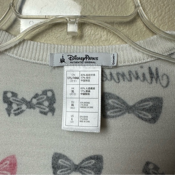 Disney Park Authentic V Neck Cardigan Minnie Mouse - Size L - Picture 6 of 6